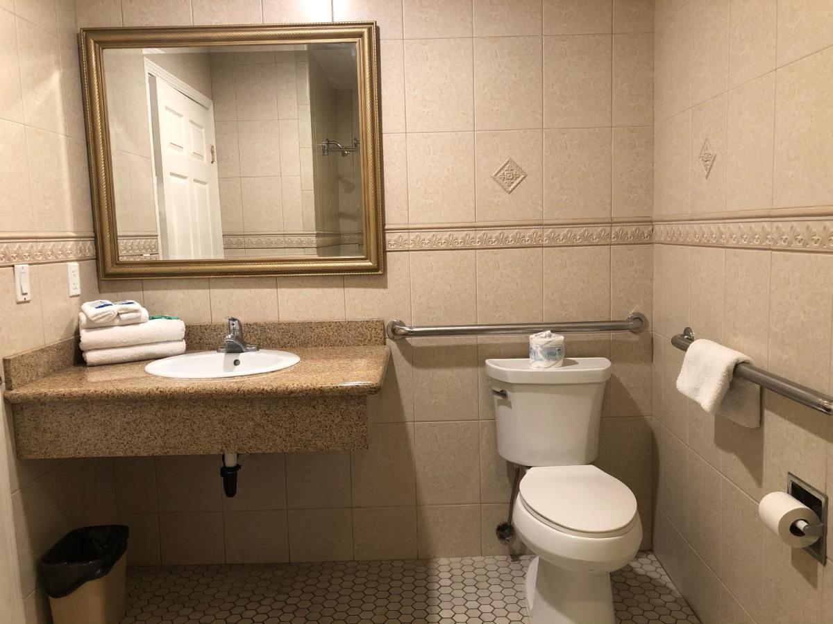 Walnut Inn & Suites West Covina Luaran gambar