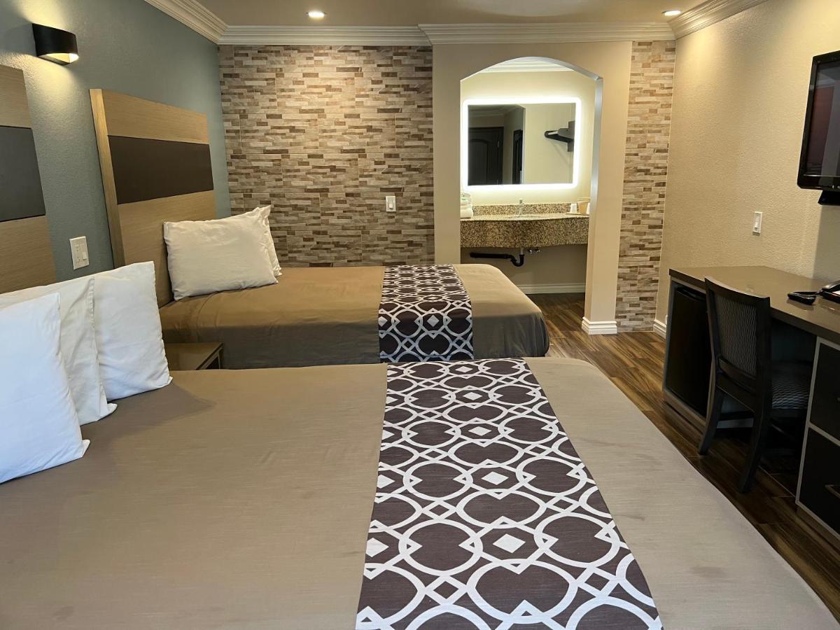 Walnut Inn & Suites West Covina Luaran gambar