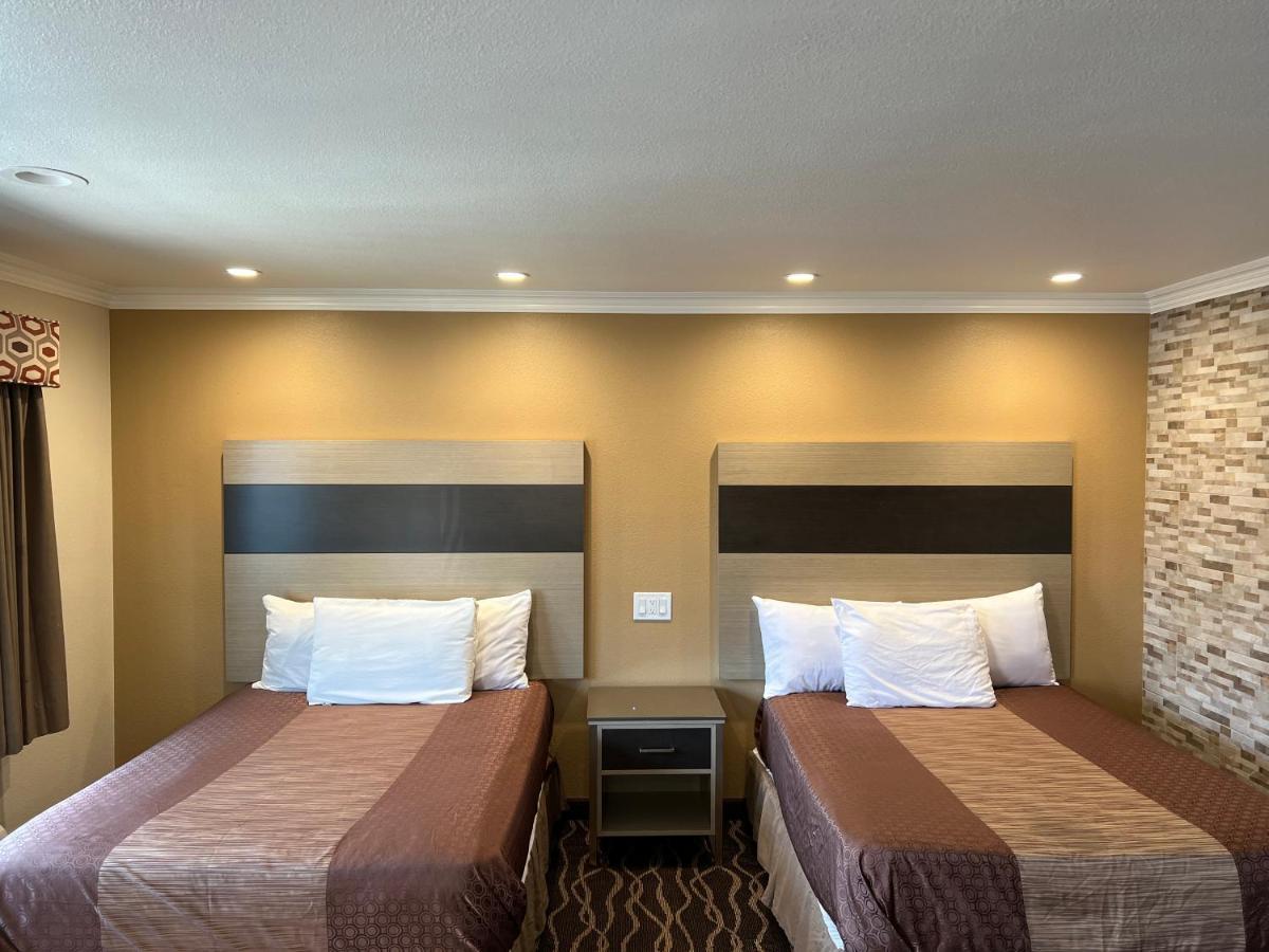 Walnut Inn & Suites West Covina Luaran gambar