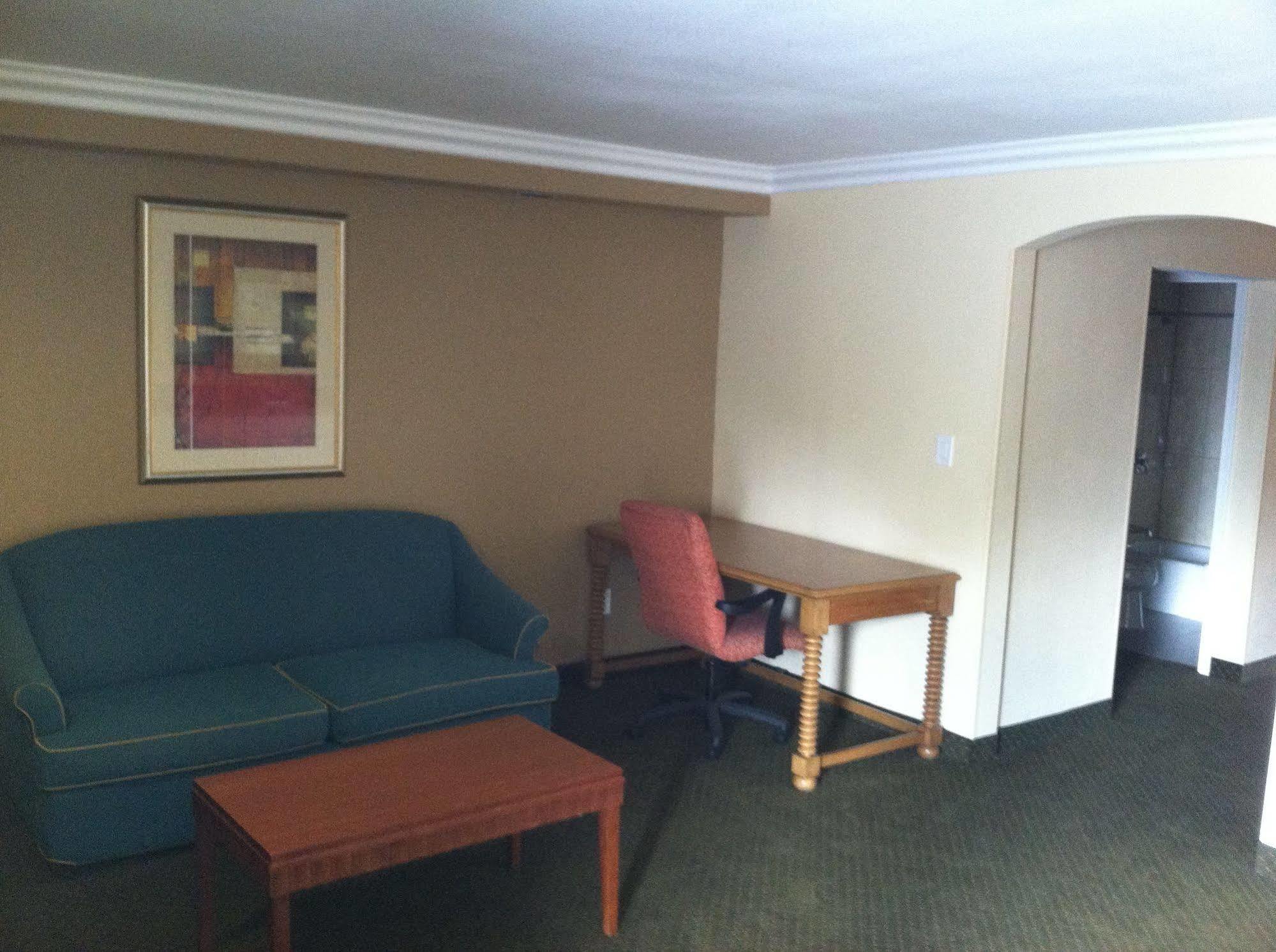 Walnut Inn & Suites West Covina Luaran gambar